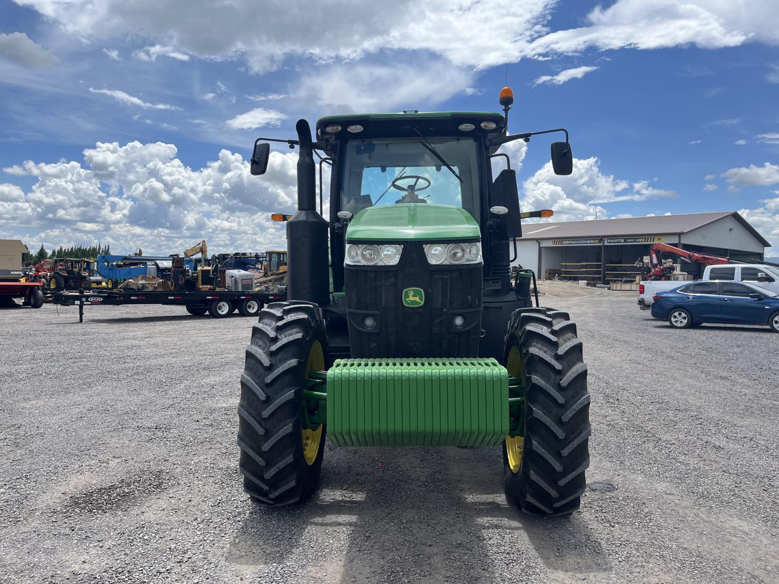 ./imagenes/INVOICE/2019/18103/JOHN DEERE 7270R (6).JPG